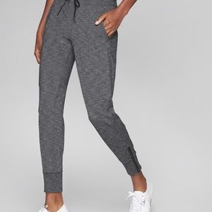 Athleta Metro Street Jogger!